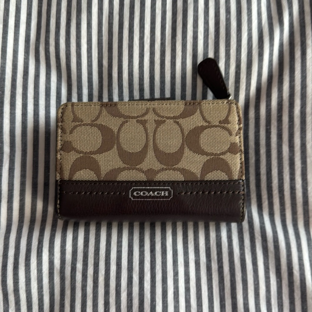 Coach wallet